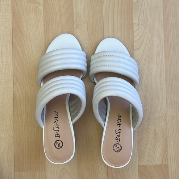 Bella Vita Women Double Strap Slide Sandals Georgette Size US 9M White Leather - Picture 4 of 5